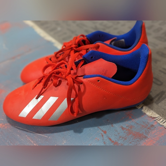 💙 ADIDAS 💙 BOYS SOCCER CLEATS - Picture 1 of 7